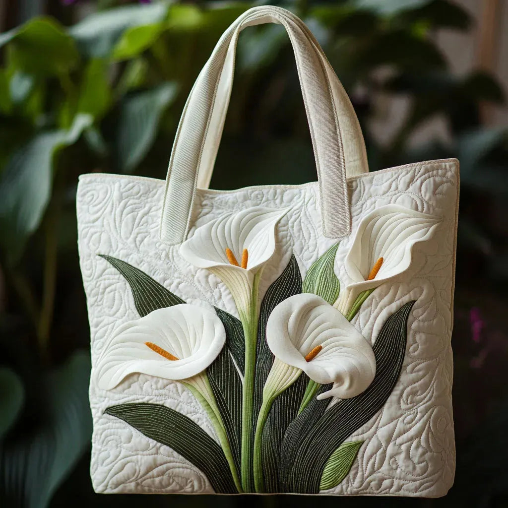 Sac en forme de coquillage matelassé fait main, blanc