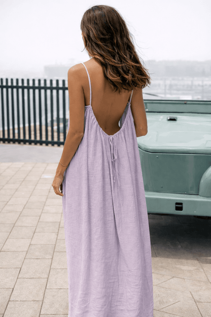 Robe longue ouverte dans le dos