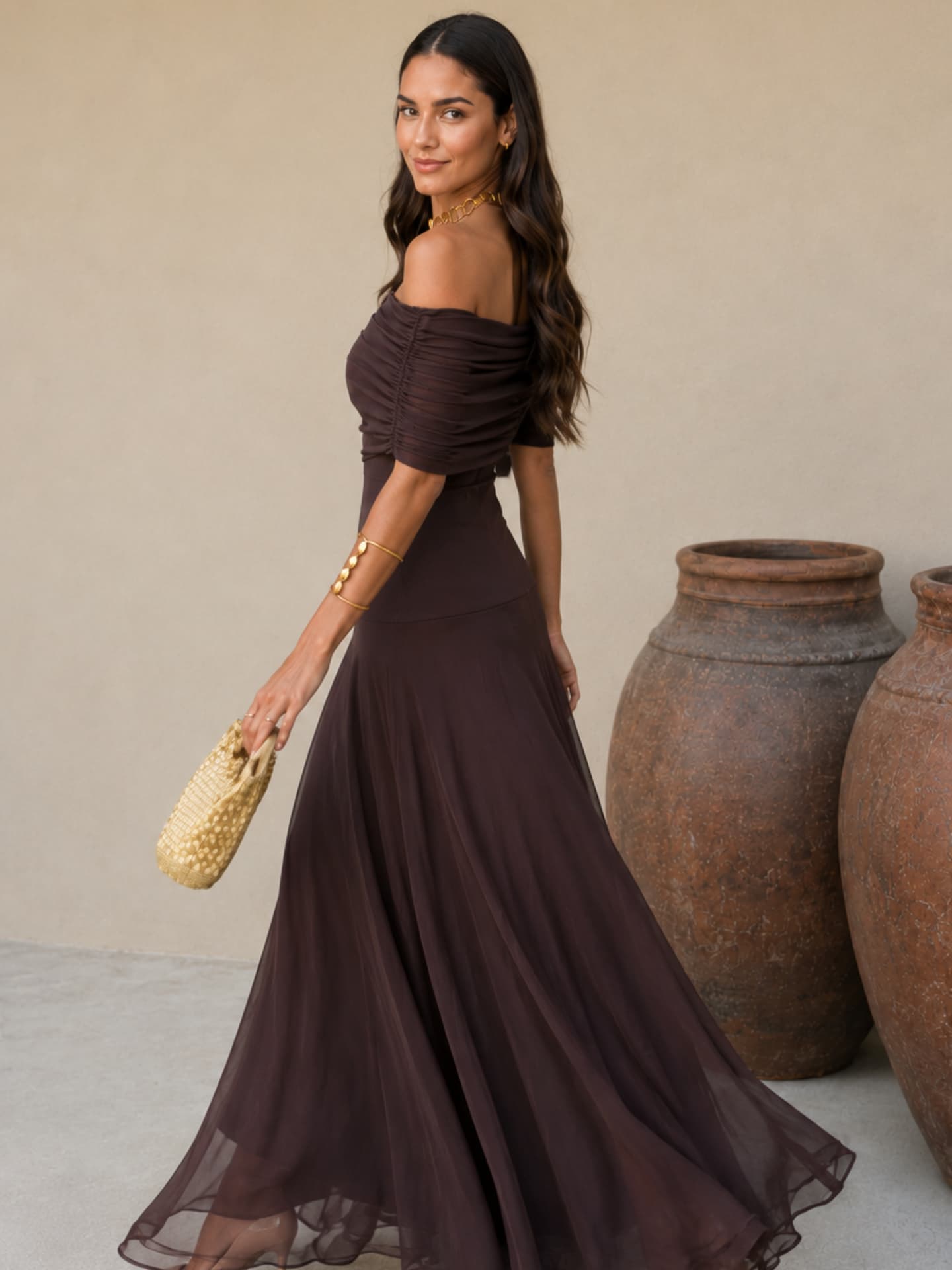 Robe Toledo de couleur marron
