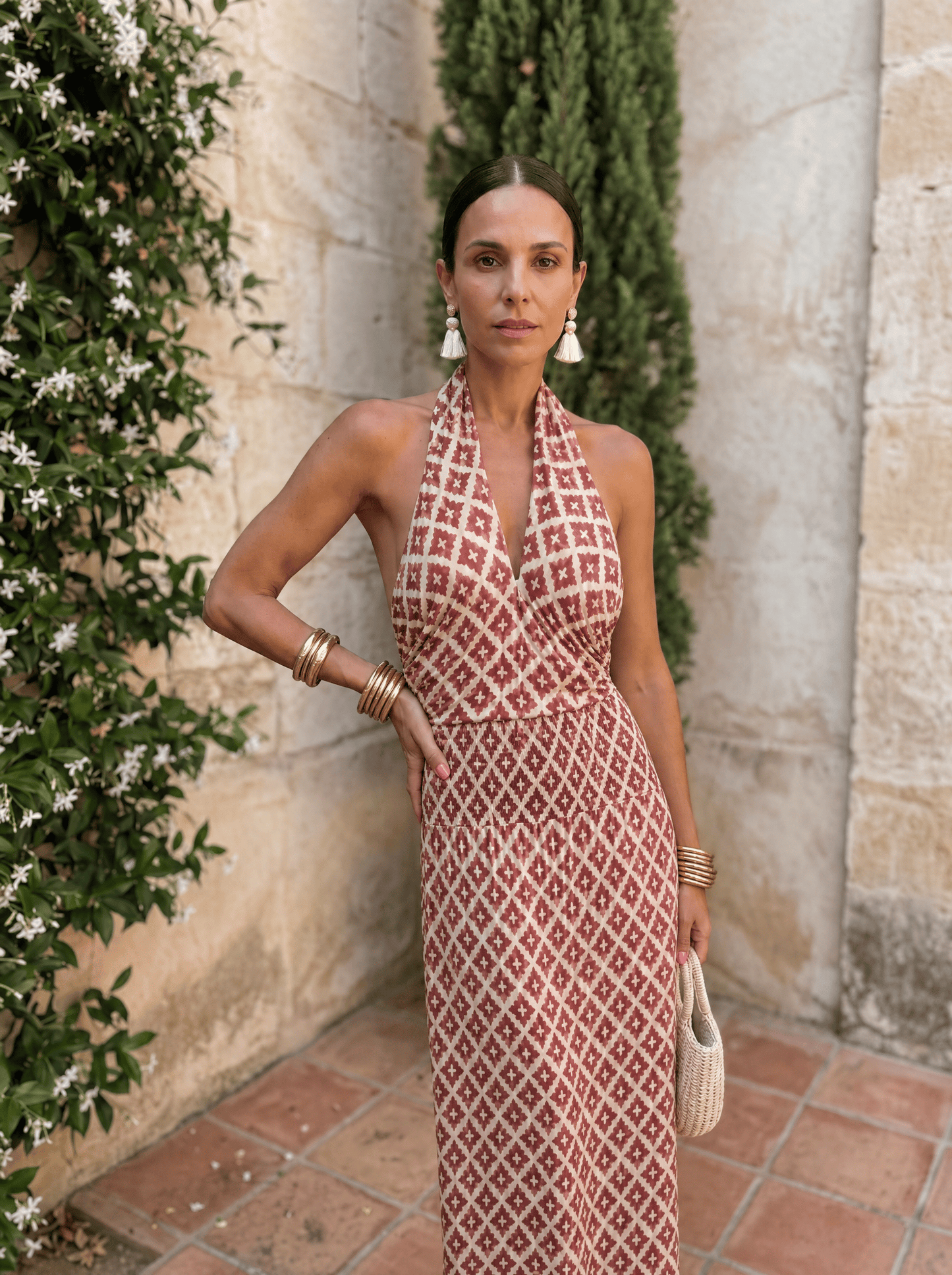 Robe élégante aux épaules dénudées